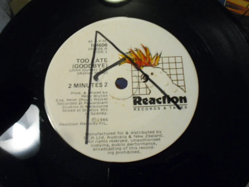 2 Minutes 2 - Too Late (Goodbye) (7", Single) (Very Good Plus (VG+))