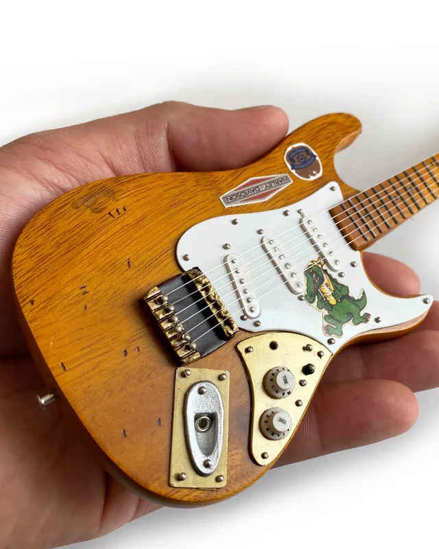 JERRY GARCIA ALLIGATOR GRAHAM NASH TRIBUTE MINI GUITAR FENDER STRAT REPLICA - OFFICIALLY LICENSED