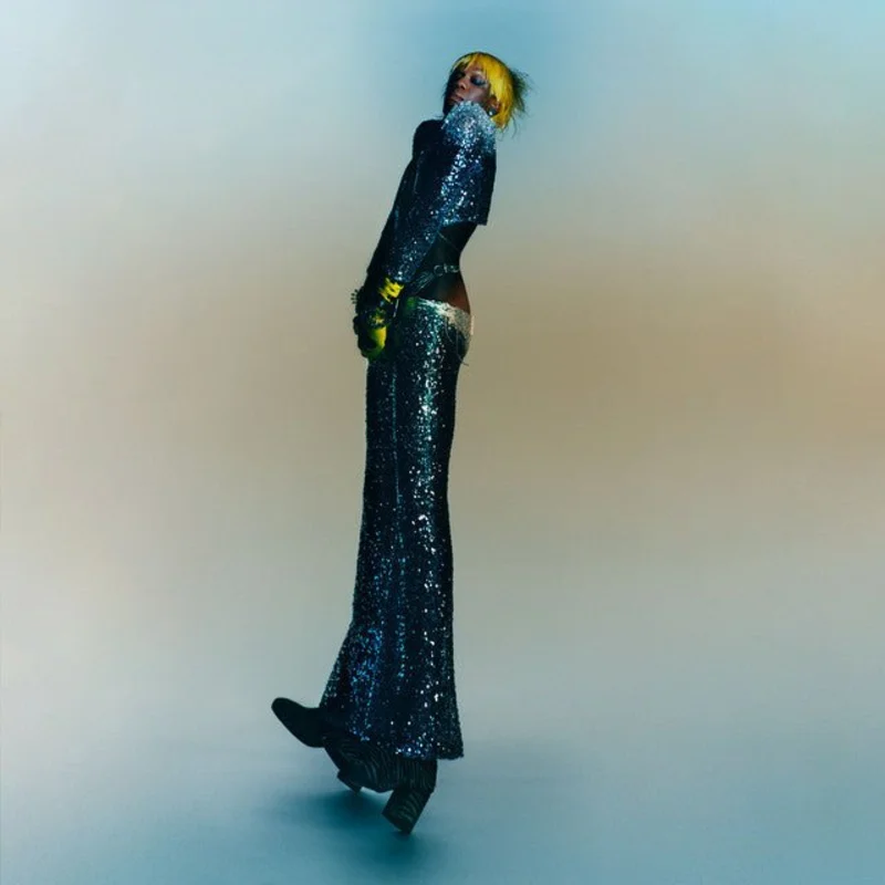 Yves Tumor - Praise A Lord Who Chews But Which Does Not Consume;